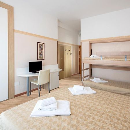 Hotel Continental Milano Marittima Ngoại thất bức ảnh