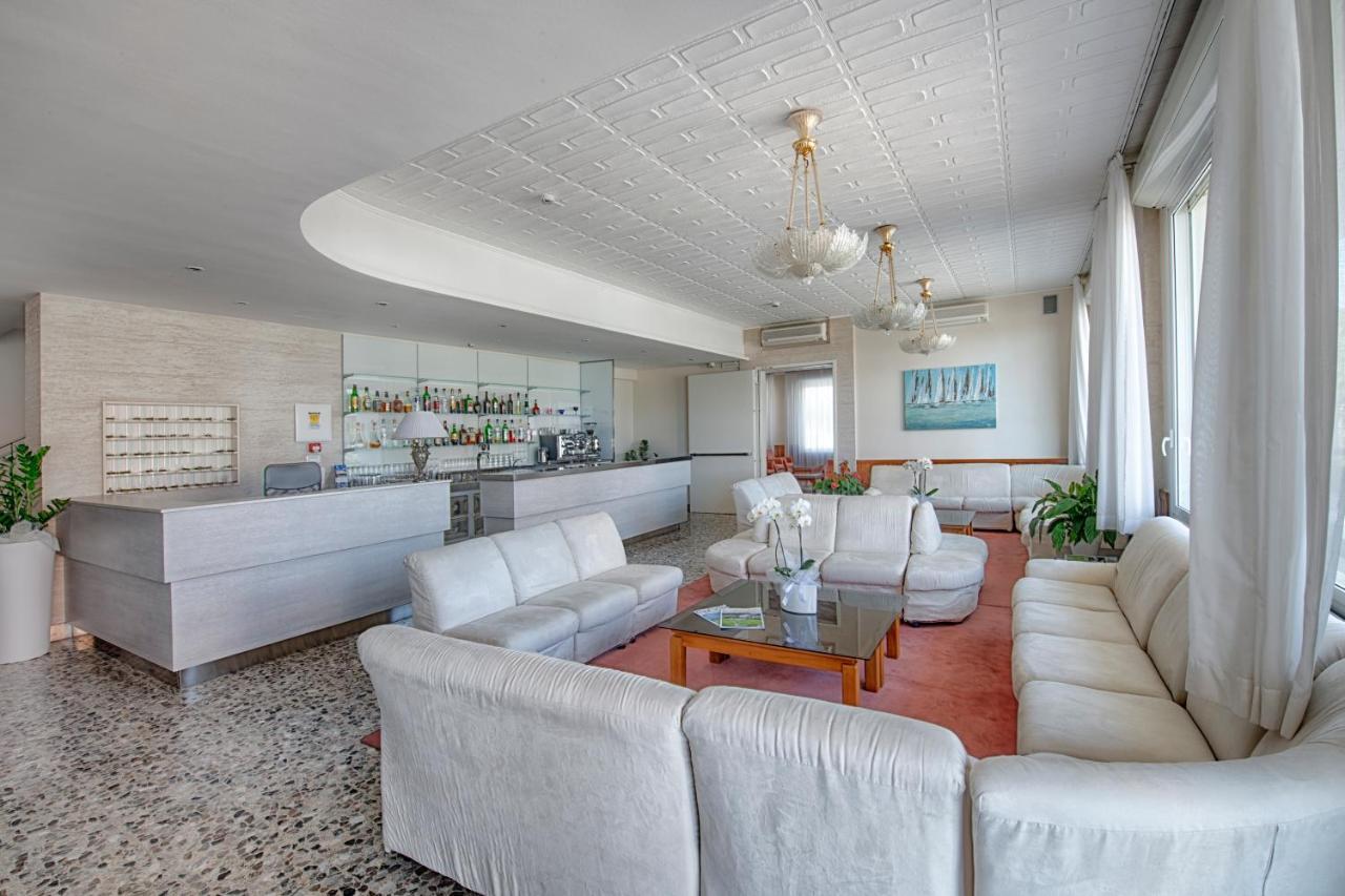 Hotel Continental Milano Marittima Ngoại thất bức ảnh