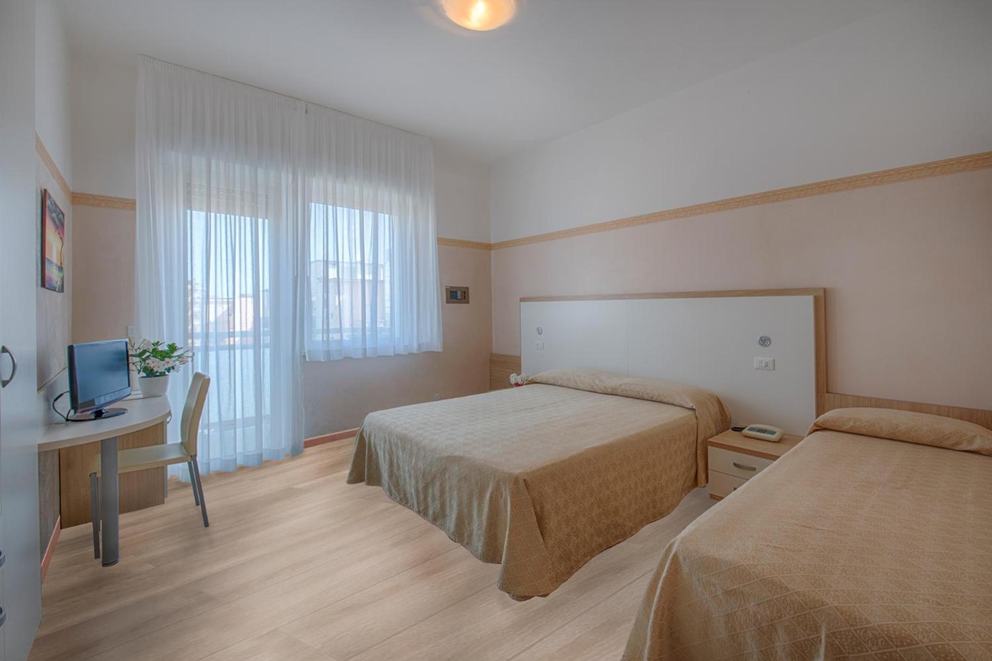 Hotel Continental Milano Marittima Ngoại thất bức ảnh